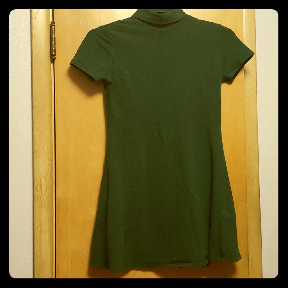 Forever 21 ~~ Size Medium ~~ Knit dress